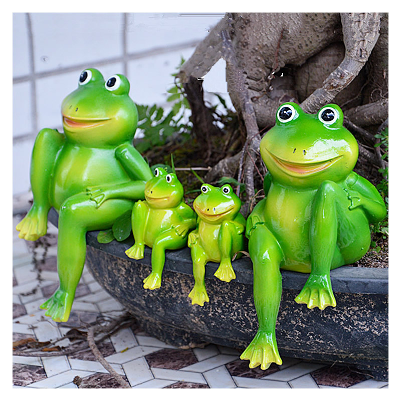 Статуэтка сидящего лягушки из  – обзор и цена Home Decor Store